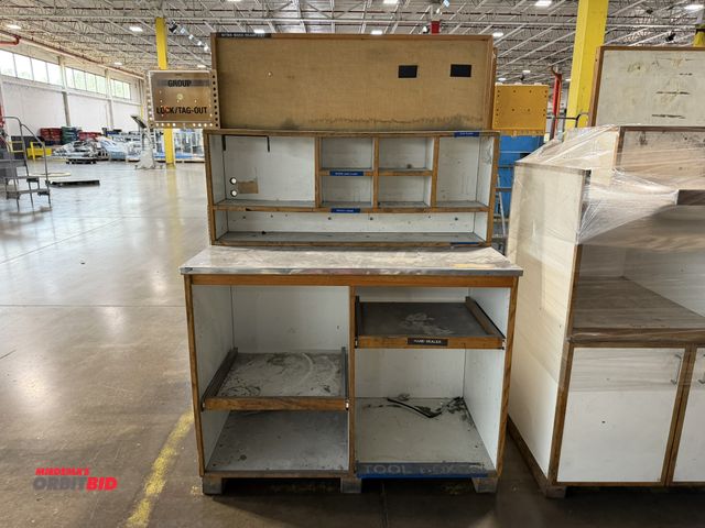 Lot 1-5231 - (1) 48" width x 37.5" height x 26.6" depth, cabinet with roll out shelf and stainless steel top, 19"...