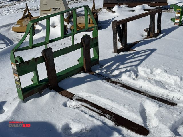 Lot 1-11585 - (1) Frontier loader tractor pallet forks, S/N 1XFAP12GKG0013700, forks are 48" long, loader tractor ...