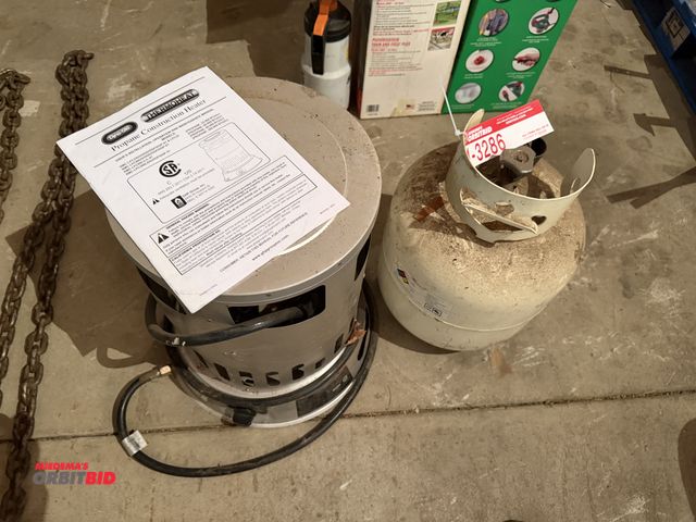 Lot 1-3286 - Propane heater and propane tnake