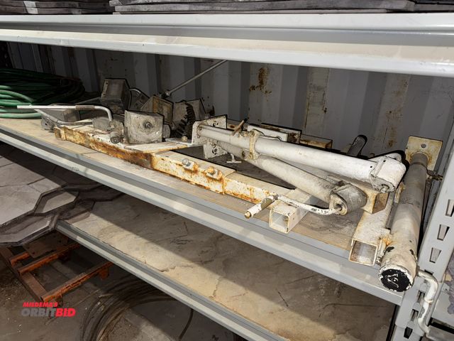 Lot 1-18478 - Lot of assorted Miller paver parts, includes Jax and Sensors (Saler, model SB104A1013).