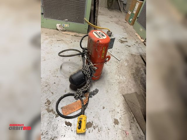 Lot 1-16724 - (1) CM Lodestar, model F2, 1/2-ton chain fall, 460V, 3 phase, with pendant control.
