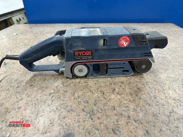 Lot 1-17719 - Lot including (1) Ryobi 3" x 21" variable speed electric sander, and (1) Black &amp; Decker, 3" x 21...