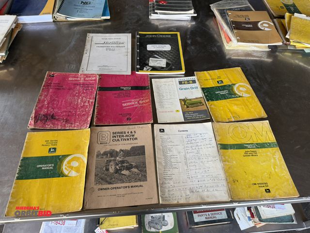 Lot 1-18442 - Lot of assorted Service and Operator's Manuals, includes (1) John Deere 700 and 750 Grinder Mixer, (...