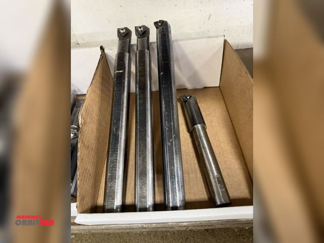 Lot 1-6314 - Lot of (4) heavy duty indexable boring bars.