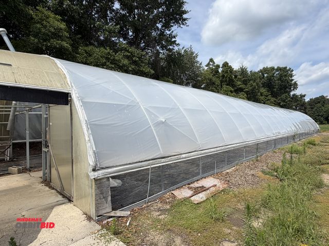 Lot 1-9984 - (1) 30' wide x 132' long greenhouse with a W Truss, manual steel roll up sides.
