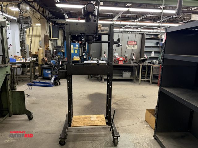 Lot 1-1855 - (1) 1965 KR Wilson Company, model 37R, 25-ton capacity hydraulic press, S/N 1376, 24" between uprigh...