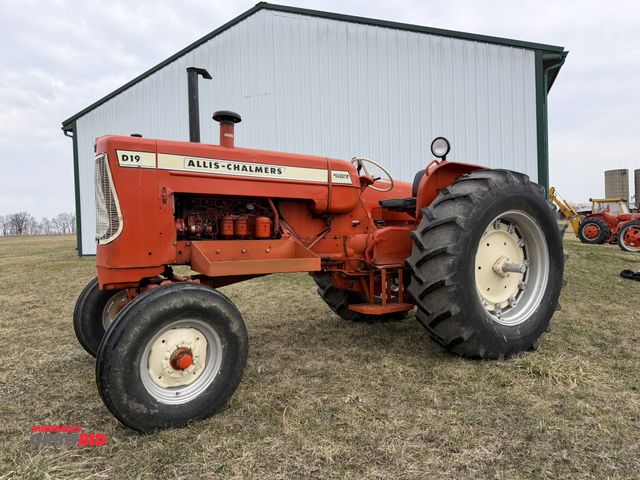 Lot 1-12101 - 1962 Allis Chalmers D19 Tractor Restored, Turbo Charged Diesel, 2WD, Wide Front, Allis- Chalmers Sna...
