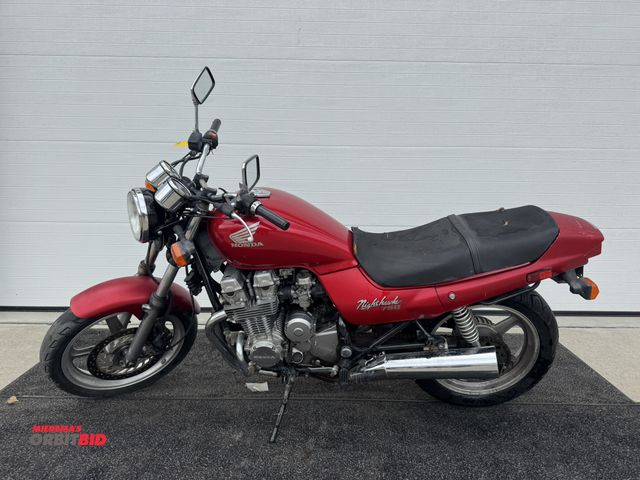 Lot 1-6484 - 1992 Honda Night Hawk 750 (1) motorcycle, chain drive, air cooled, 4-cylinder, has keys, will need b...