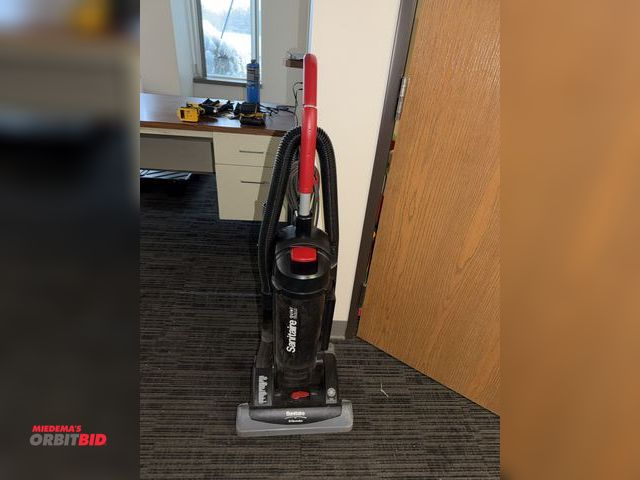 Lot 1-15679 - (1) Sanitaire Quiet Clean, model SC5845, bagless vacuum cleaner.