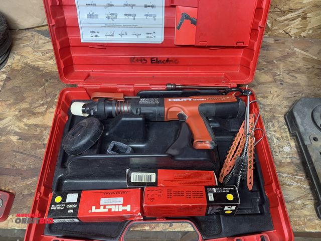 Lot 1-4153 - (1) Hilti, model DX351, powder actuated fastening tool with case, appears to be complete, with manua...