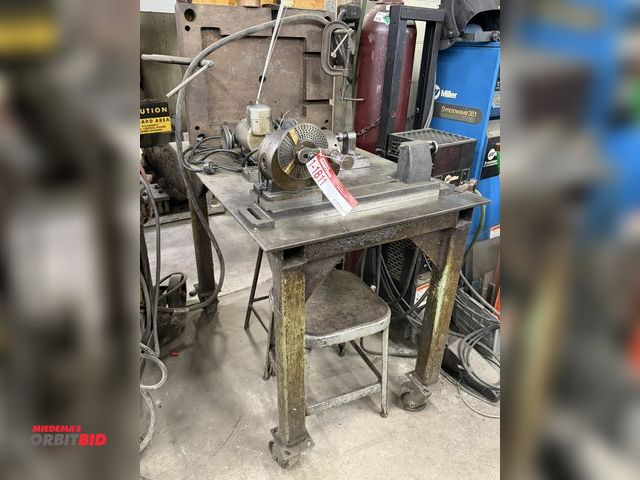 Lot 1-1813 - (1) heavy duty rolling welding table, 27.5" x 41", 4" thick x 24" x 20" back plate, on casters, does...