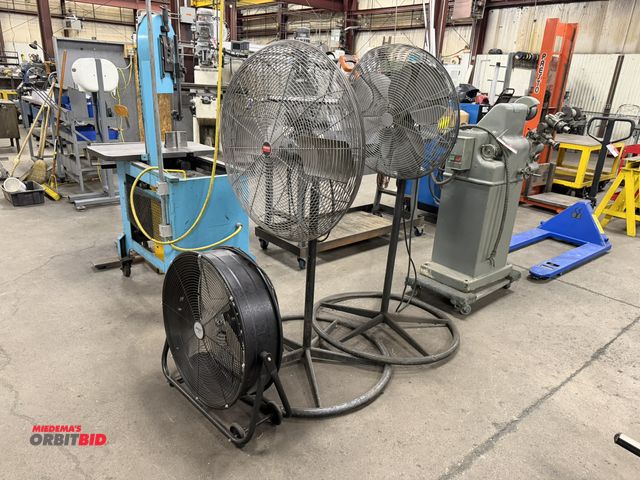 Lot 1-15328 - Lot of 3 shop fans, includes (1) Dayton 30", and (1) Dayton 24" pedestal shop fan, and (1) iLiving 2...
