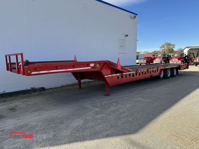 Lot 1-18272 - 1998 Trail King TK70HT-473 Drop Deck hydraulic tail equipment trailer triaxle with lift tag, 87,800 ...