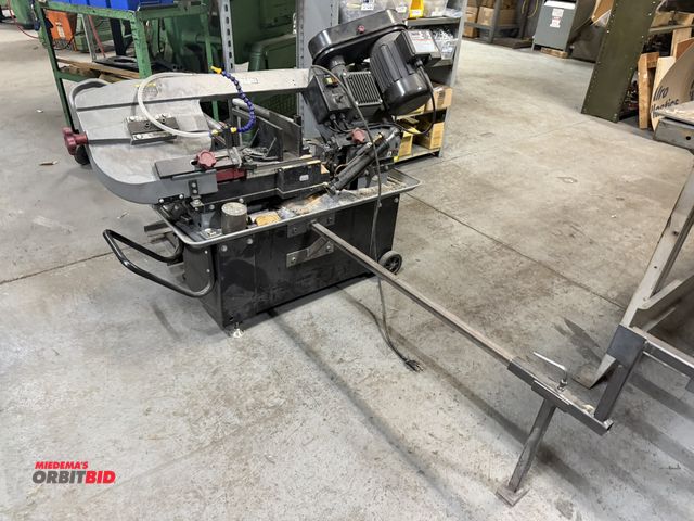 Lot 1-18532 - (1) Central Machinery horizontal/vertical metal cutting band saw, 390' per minute, 120V, 93 3/8" x ....