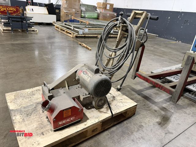 Lot 1-5614 - (1) Edco, model CPM4E-1.5B, scarifier, 115/230V, single phase, 1.5 HP electric motor, working condit...