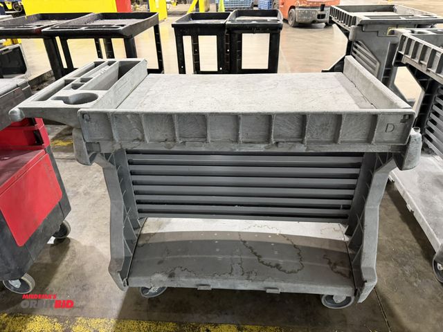 Lot 1-5325 - (1) Akro-Mils, approx. 44" length x 35" height x 24" depth, 400 lb. capacity resin cart with detacha...