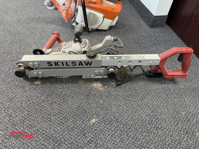 Lot 1-18669 - (1) Skilsaw Medusaw concrete saw, may be for parts or repair, non-working condition.