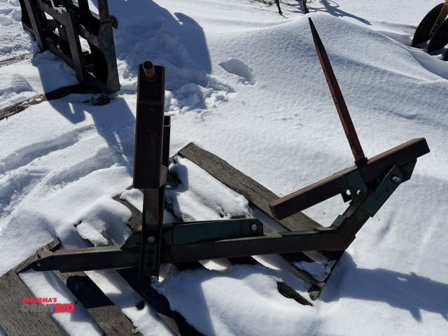 Lot 1-11584 - (1) 3 point hitch mount bale spear, has 27" long spear.