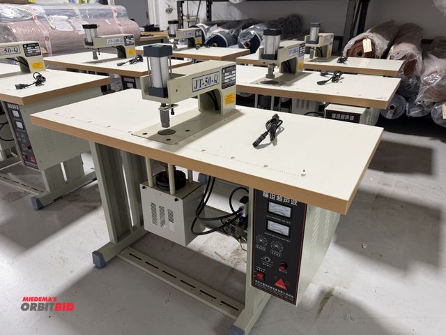 Lot 1-4881 - Lot of (2) Futan JT-50-Q Ultrasonic welding machines, 220V, pneumatic controls, foot pedal operation...