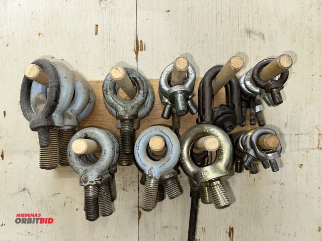 Lot 1-17791 - Lot of approx. (35) various eye bolts.