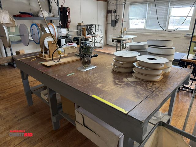 Lot 1-4697 - (1) Wolf, model 1H169, power cutting saw with cutting table, approx. 91" x 48", 120V saw, includes a...