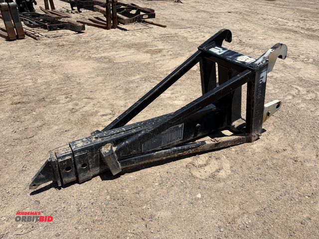 Lot 1-18275 - (1) CAT Universal forklift / telehandler jib attachment, adjustable length, model 229-9714