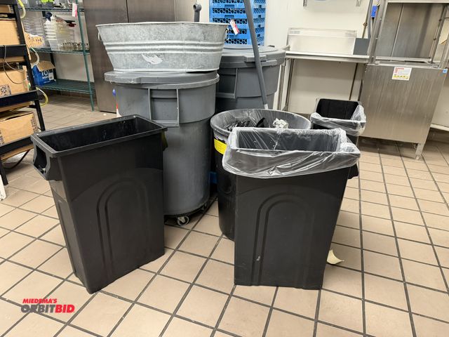 Lot 1-11141 - Lot of assorted trash cans, (2) metal buckets, (1) oval shaped metal 27" lentgh x 9" deep trough, (4...