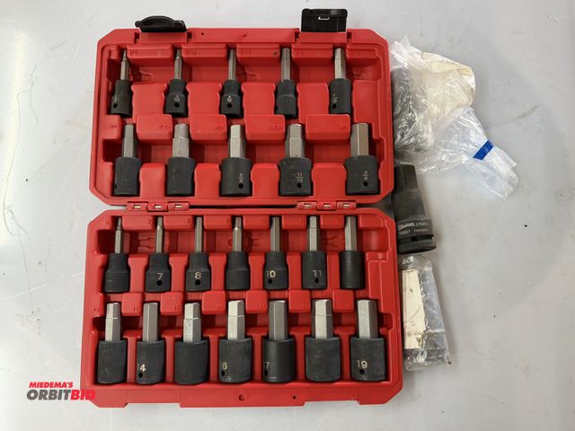 Lot 1-1314 - Set of Tekton impact hex rivers, includes SAE, sizes 1/4" through 3/4", and metric sizes 6mm through...