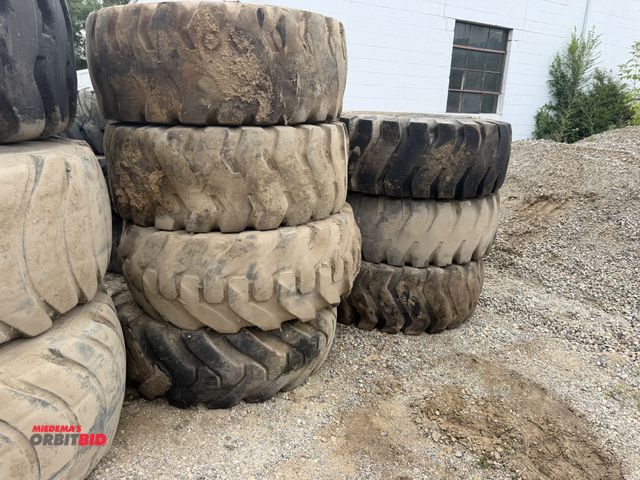 Lot 1-18278 - Lot of (7) various 20.5-25 tires, various conditions.