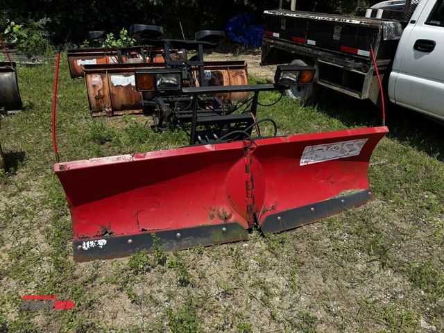Lot 1-14295 - (1) Boss V-plow snow plow, 7' 6" Power V, includes lights, some rust on blade.
