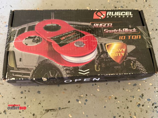 Lot 1-8238 - (1) Rugcel 10-ton snatch block.