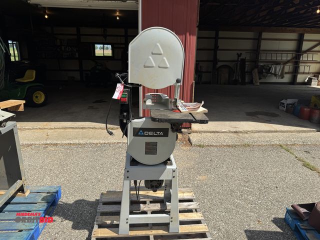 Lot 1-3256 - (1) Delta 14" band saw, model 28-276, SN 317623, 110V plug