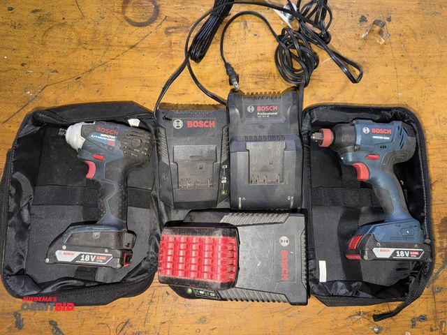 Lot 1-18506 - Lot of Bosch 18V cordless rechargeable power tools, includes model 25618 1/4" drill, model GDX18V-16...