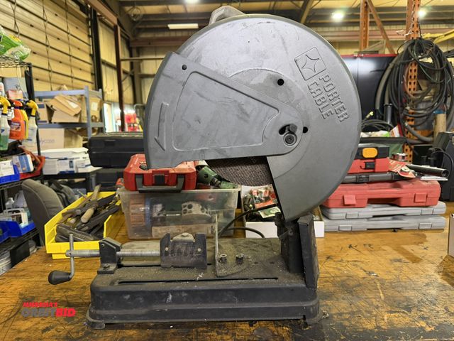 Lot 1-18521 - (1) Porter Cable, model PCC700, 120V/3800 RPM, 14" cut off saw, with a 1" arbor.