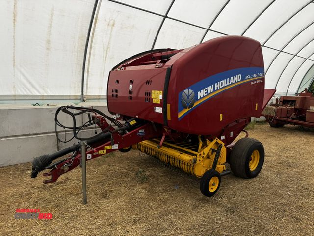 Lot 1-19747 - (1) 2019 New Holland Roll Belt 450 Solid Special with net wrap and twine wrap baler, Product ID #HBJ...