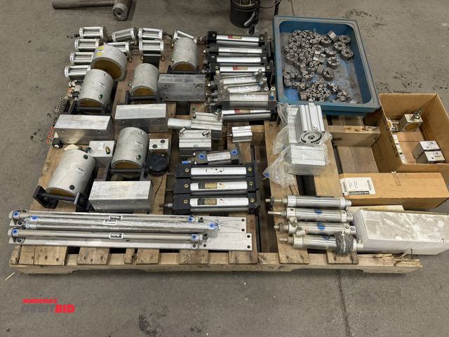 Orbitbid.com - Lot 1-753 - Large lot of assorted air cylinders ...