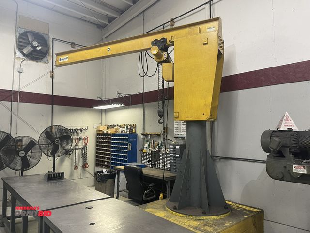 Lot 1-19253 - (1) Buschman floor mounted jib crane with Budgit 2-ton max capacity electric chain hoist, 120" beam,...