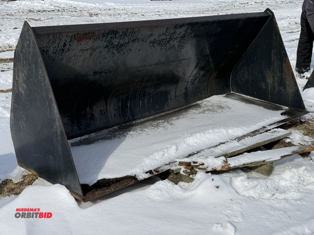 Lot 1-11547 - (1) Attachment Technologies, Inc., loader bucket, attachment model 749623009, S/N 99750, 1.75 yard c...