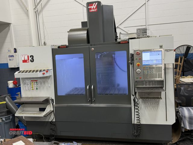 Lot 1-10112 - 2016 Haas model VM-3, CNC mold maker vertical machining center, 30 HP, 12,000 RPM, Cat 40 spindle, 2...