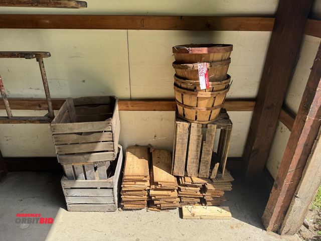 Lot 1-3262 - Assorted wooden baskets, wooden crates, cedar shingles, 24' wooden extension ladder, and assorted ba...
