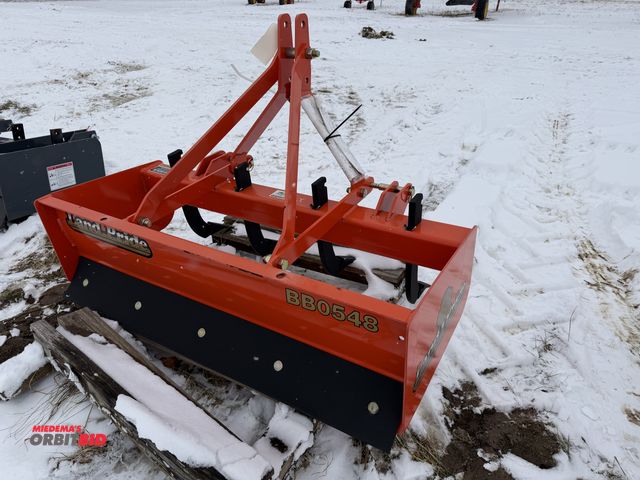 Lot 1-11740 - (1) Land Pride 4' wide, 4-tine box scraper, 3 point hitch mount, S/N 1936707, unit is new.