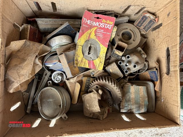 Lot 1-8566 - Lot of assorted vintage Dodge Ram parts.