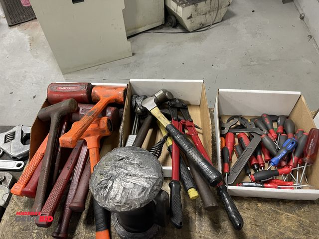 Lot 1-19442 - (1) heavy duty 6" lead pounder, includes (3) boxes of assorted hand tools with Cat 40 tool wrenches,...