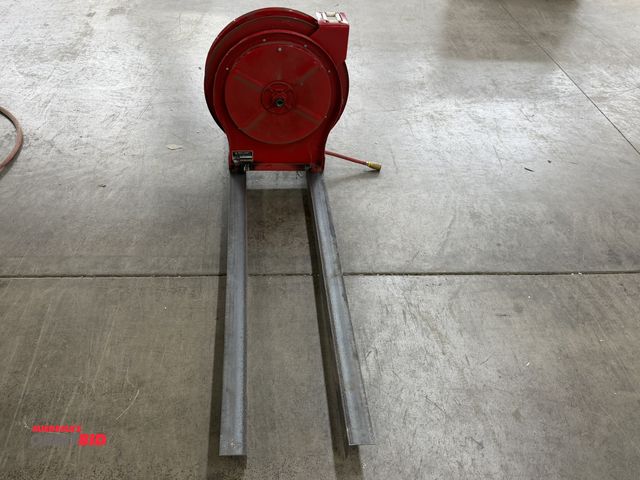 Lot 1-17399 - (1) Reelcraft, model 5650-0LP, retractable air hose reel, S/N 020801-26, mounted to (2) 58" long ste...