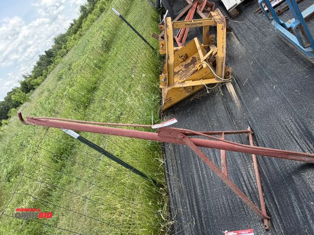 Lot 1-8136 - (1) 3 pt. lift jib attachment, 70".