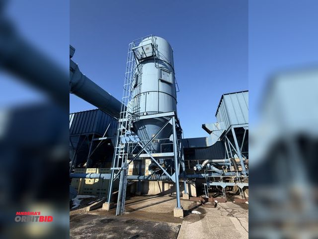 Lot 1-17149 - (1) Dust Star Dust Collector, includes blower fan, duct work, airlock, will include control panels.