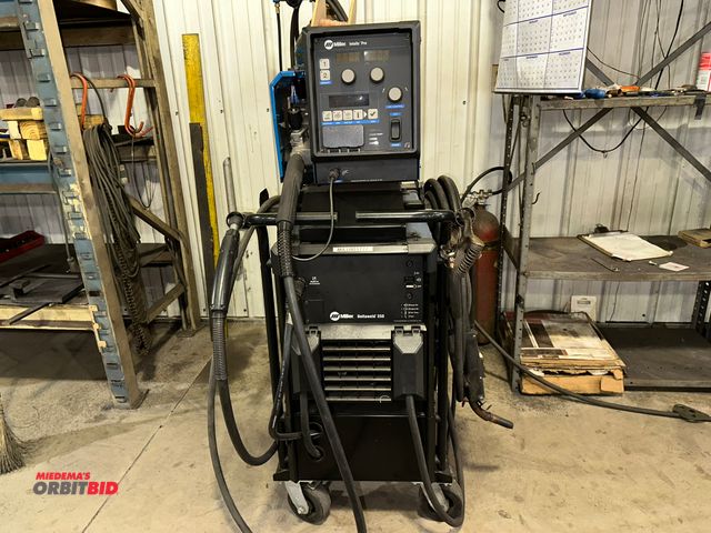 Lot 1-17221 - (1) Miller Deltaweld 350, MIGRunner MIG welder with Intellx Pro wire feed unit, S/N MK201019U, wire ...