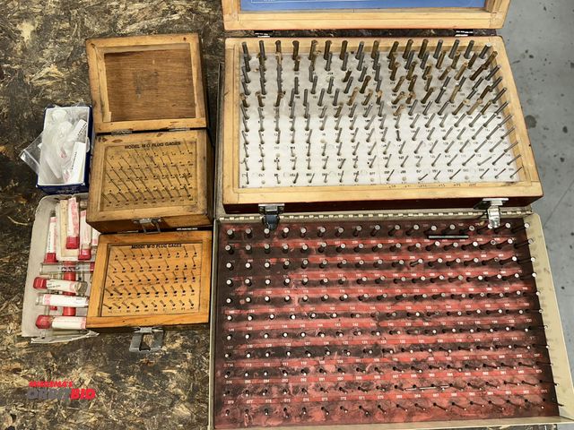 Lot 1-19216 - Lot of assorted pin gauges.