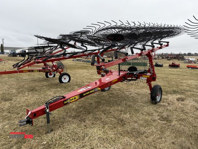Lot 1-11725 - (1) H &amp; S 3212 Action Rake, model AR3212, with kicker wheel, S/N 422SS12014, rake is new.