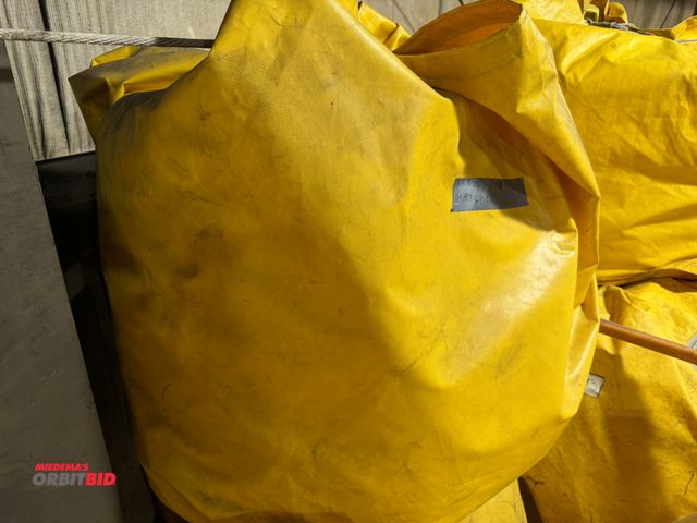 Lot 1-18715 - (2) Husky 3000 gallon capacity portable water tanks.